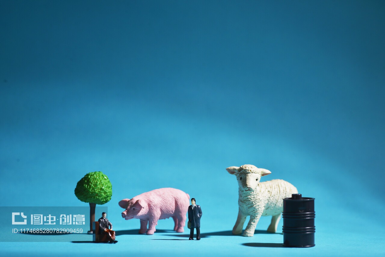 微縮創意攝影視角下的畜牧業及其生態影響